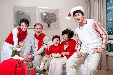 《光环 无限》多人模式上线一周年 343i公开纪念贺图